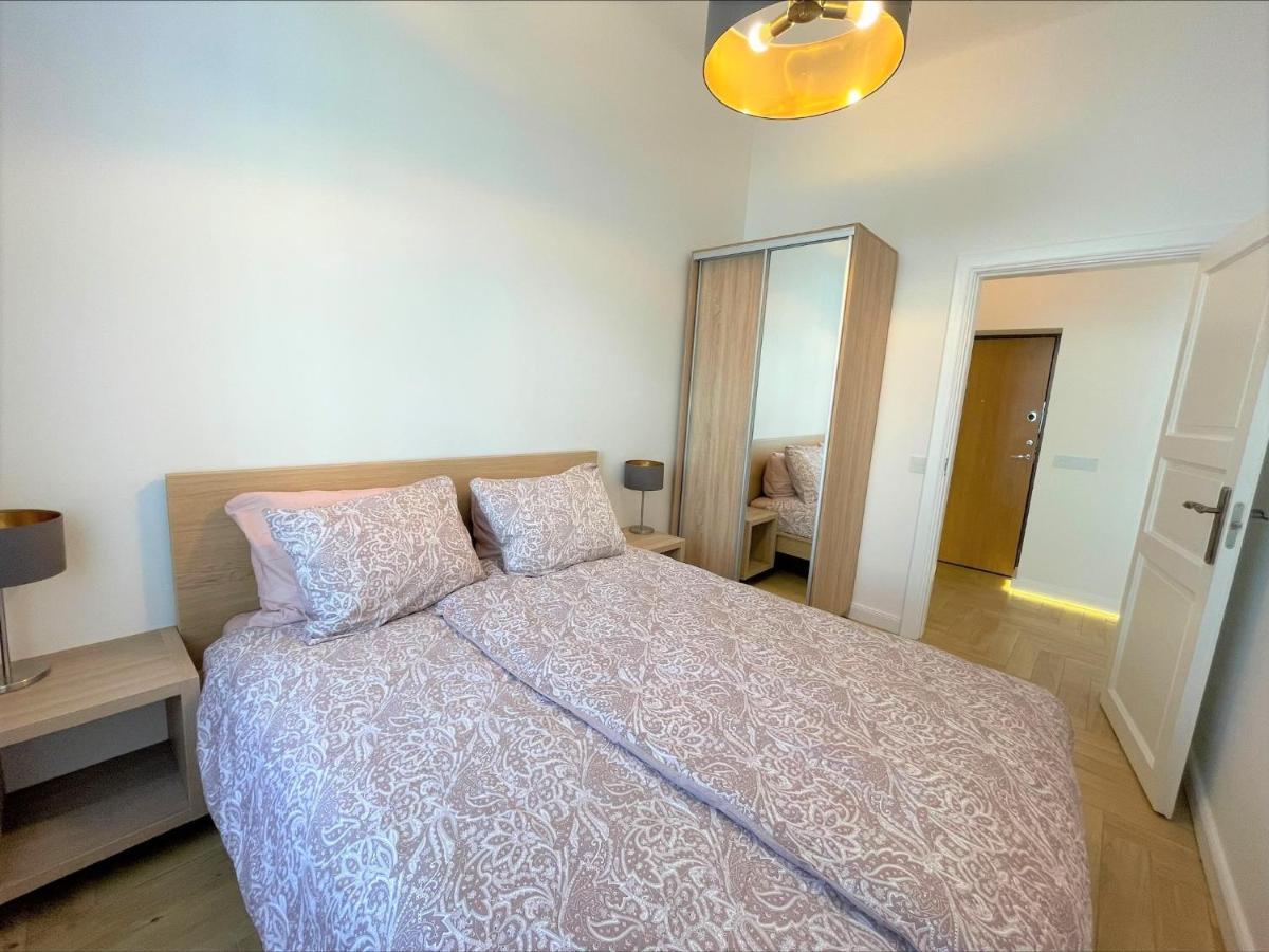 Picturesque Old Town Apartment With Charming Balcony Kaunas Luaran gambar